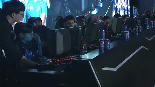 乒乓球队教 乒乓球队教