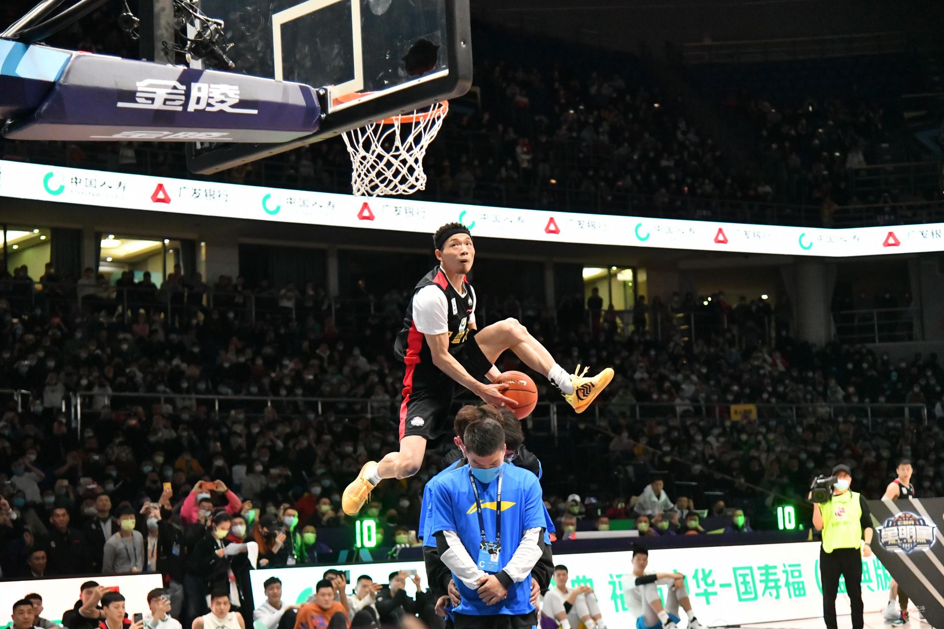 巅峰体能 巅峰体能