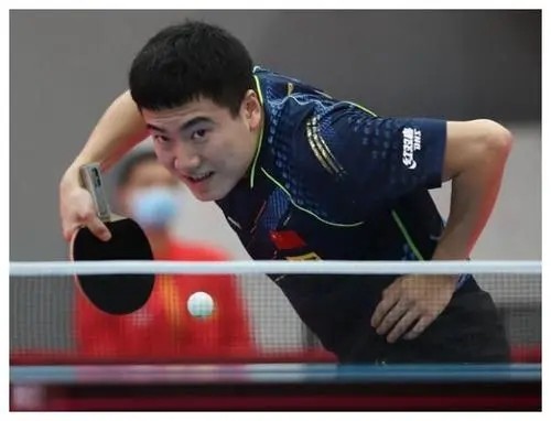 他以其卓越 他以其卓越